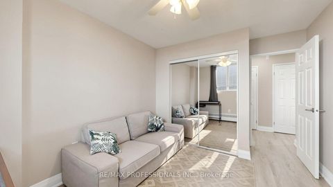 Photo 12 at 809 - 100 Dundalk Drive, Dorset Park, Toronto