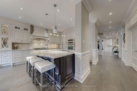 Photo 10 at 43 Catano Court, Rouge Woods, Richmond Hill