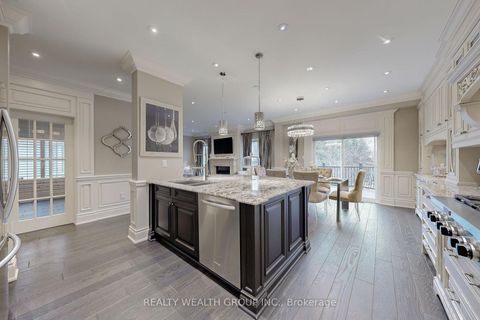 Photo 12 at 43 Catano Court, Rouge Woods, Richmond Hill