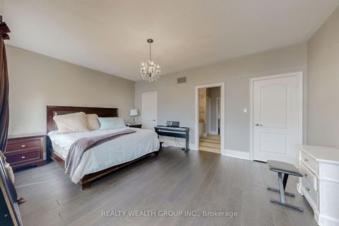 Photo 24 at 43 Catano Court, Rouge Woods, Richmond Hill