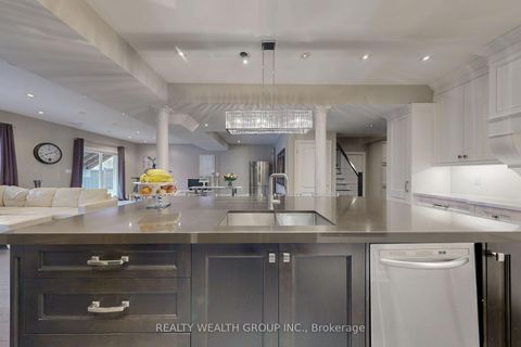 Photo 38 at 43 Catano Court, Rouge Woods, Richmond Hill