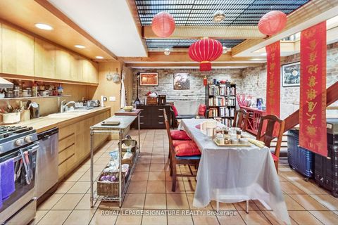 Photo 36 at 6 Littlehayes Lane, Chinatown, Toronto