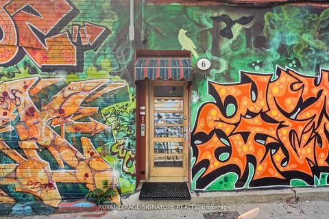 Photo 38 at 6 Littlehayes Lane, Chinatown, Toronto