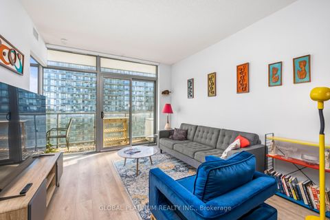 Photo 13 at 2014 - 105 The Queensway Way, Swansea, Toronto