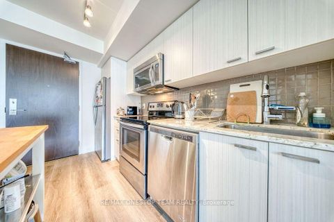 Photo 10 at 811 - 88 Sheppard Avenue E, Willowdale East, Toronto