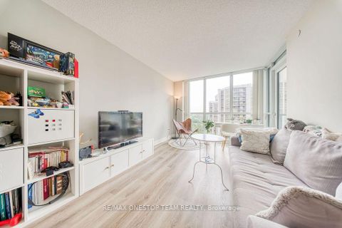 Photo 11 at 811 - 88 Sheppard Avenue E, Willowdale East, Toronto