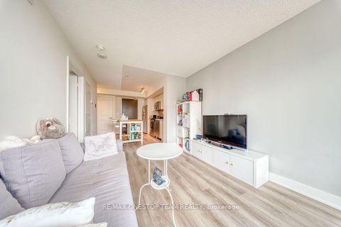 Photo 15 at 811 - 88 Sheppard Avenue E, Willowdale East, Toronto