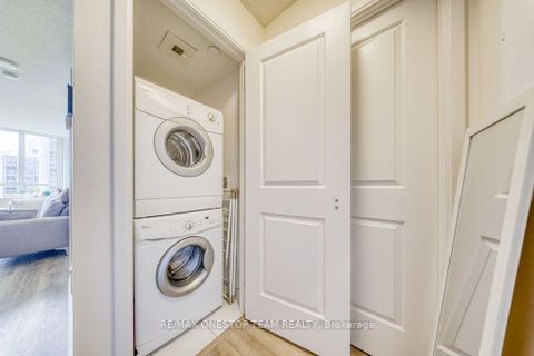 Photo 20 at 811 - 88 Sheppard Avenue E, Willowdale East, Toronto