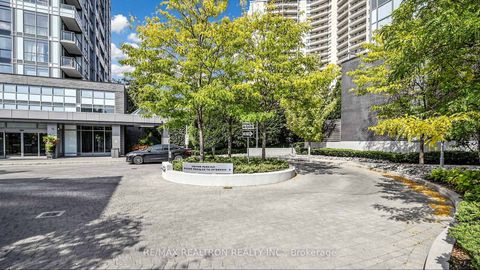 Photo 2 at 2606 - 18 Graydon Hall Drive, Donalda, Toronto