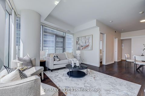 Photo 13 at 1504 - 12 York Street, Waterfront Communities C1, Toronto
