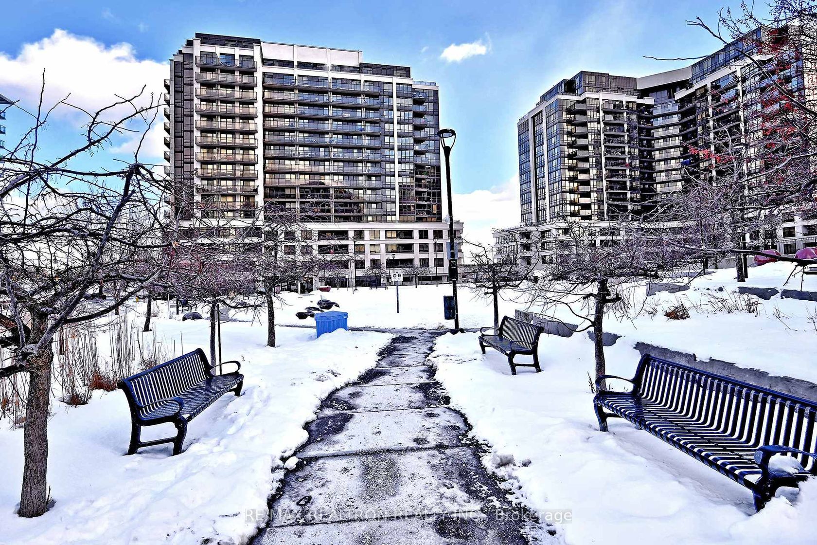 814 - 1 De Boers Drive, York University Heights, Toronto photo 3