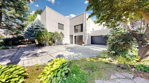 Photo 3 at 5 Abrams Place, Windfields, Toronto