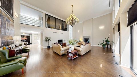 Photo 15 at 5 Abrams Place, Windfields, Toronto