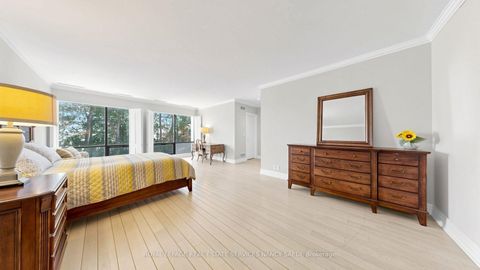 Photo 24 at 5 Abrams Place, Windfields, Toronto