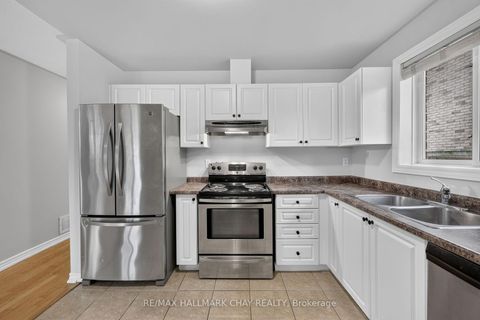 Photo 3 at 39 Hanmer Street E, East Bayfield, Barrie