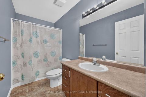 Photo 5 at 39 Hanmer Street E, East Bayfield, Barrie