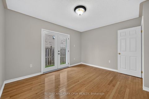 Photo 6 at 39 Hanmer Street E, East Bayfield, Barrie
