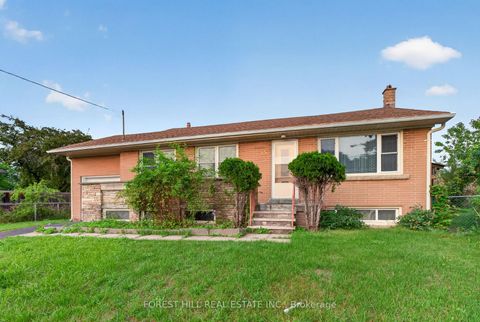 Photo 0 at 15 Robson Place, Newtonbrook West, Toronto