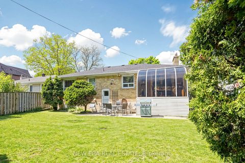 Photo 33 at 197 Lucas Street, Mill Pond, Richmond Hill