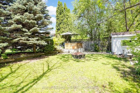 Photo 42 at 197 Lucas Street, Mill Pond, Richmond Hill