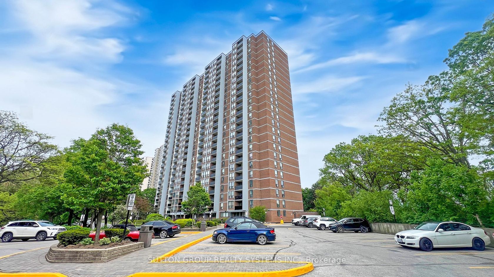 1811 - 85 Emmett Avenue, Mount Dennis, Toronto photo 2