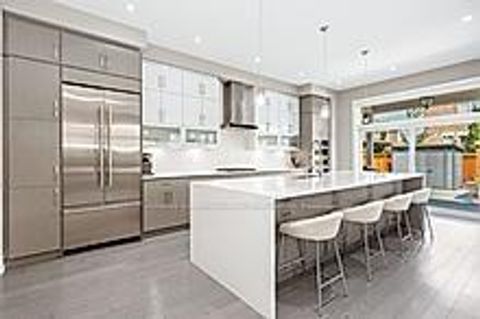 Photo 9 at 12 JOHN HENRY Street, Kleinburg, Vaughan