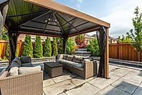 Photo 40 at 12 JOHN HENRY Street, Kleinburg, Vaughan