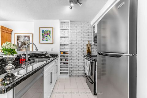 Photo 3 at 2809 - 10 Yonge Street, Waterfront Communities C1, Toronto