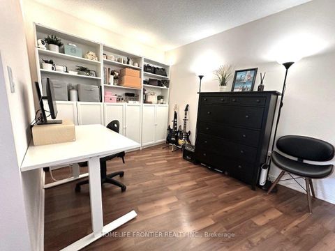 Photo 10 at 716 - 18 Valley Woods Road, Donalda, Toronto