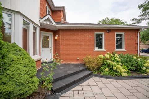 Photo 6 at 872 Hilton Boulevard, Wyndham, Newmarket