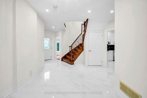 Photo 10 at 872 Hilton Boulevard, Wyndham, Newmarket