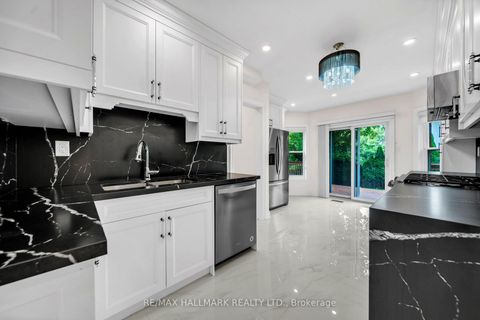 Photo 13 at 872 Hilton Boulevard, Wyndham, Newmarket