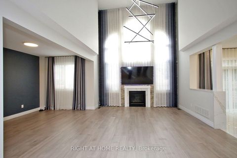Photo 9 at 133 Woodville Drive, Patterson, Vaughan