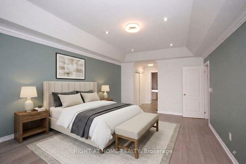 Photo 18 at 133 Woodville Drive, Patterson, Vaughan