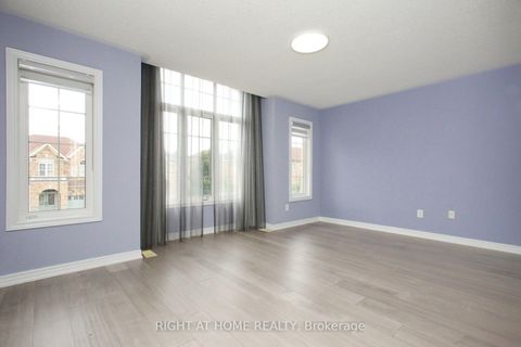 Photo 25 at 133 Woodville Drive, Patterson, Vaughan