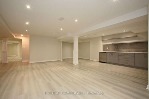 Photo 34 at 133 Woodville Drive, Patterson, Vaughan