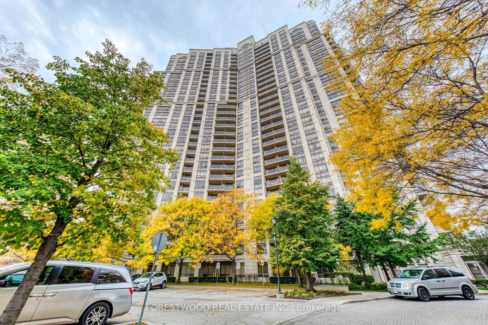 2002 - 710 Humberwood Boulevard, Clairville, Toronto photo 0