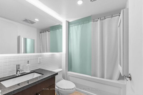 Photo 3 at 337 - 1005 King Street W, Niagara, Toronto