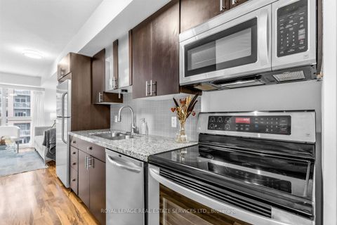 Photo 9 at 337 - 1005 King Street W, Niagara, Toronto