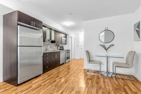 Photo 20 at 337 - 1005 King Street W, Niagara, Toronto