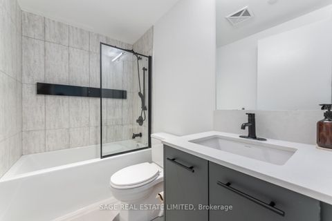 Photo 7 at 206 - 1888 Queen Street E, The Beaches, Toronto
