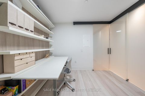Photo 13 at 206 - 1888 Queen Street E, The Beaches, Toronto