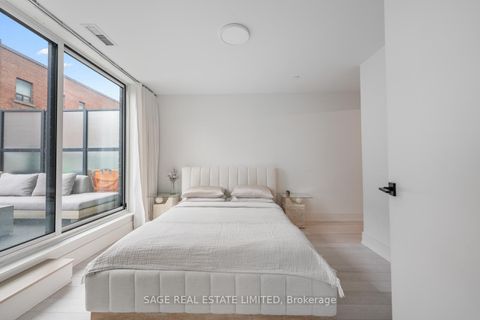 Photo 27 at 206 - 1888 Queen Street E, The Beaches, Toronto
