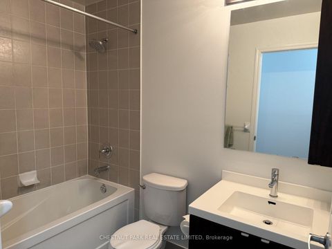 Photo 11 at 1711 - 352 Front Street W, Waterfront Communities C1, Toronto