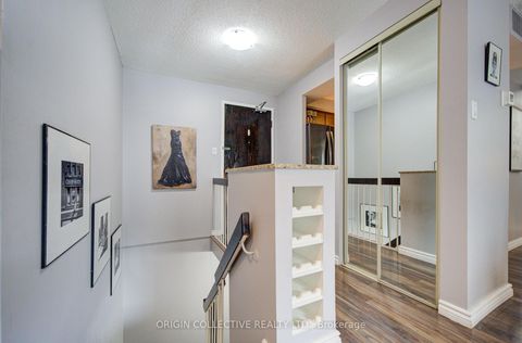 Photo 18 at 305 - 19 Dundonald Street, Yonge Corridor, Toronto