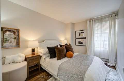Photo 19 at 305 - 19 Dundonald Street, Yonge Corridor, Toronto