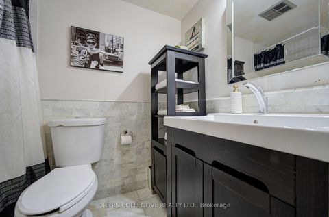 Photo 23 at 305 - 19 Dundonald Street, Yonge Corridor, Toronto