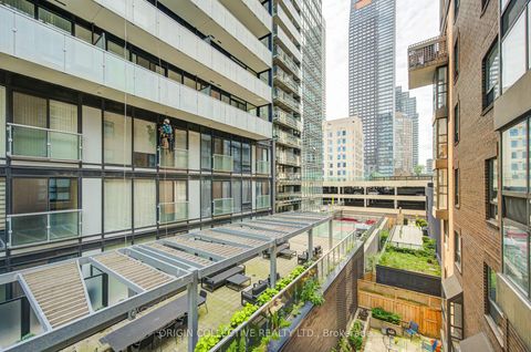 Photo 32 at 305 - 19 Dundonald Street, Yonge Corridor, Toronto