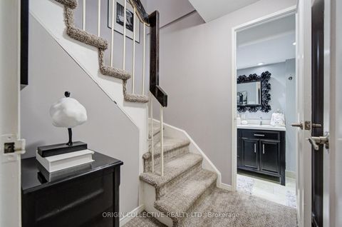Photo 33 at 305 - 19 Dundonald Street, Yonge Corridor, Toronto