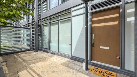 Photo 6 at 102 Fort York Boulevard, Waterfront Communities C1, Toronto